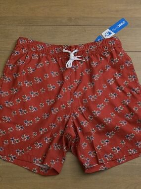 Blue WAVE Red Palm-Print Men’s Swim Shorts